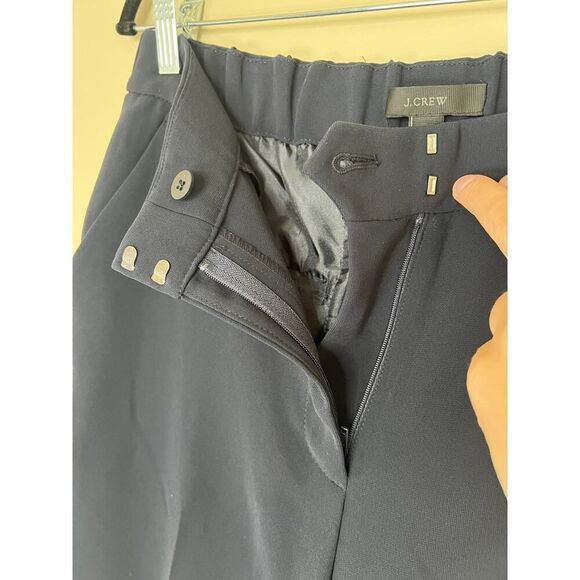 J. Crew Pull On Easy Pant in Matte Crepe Navy - Picture 5 of 6